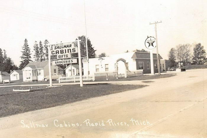 Rapid River Michigan 1950S Rppc Real Photo Postcard Sallmar Cabins Texaco Gas (newer photo)